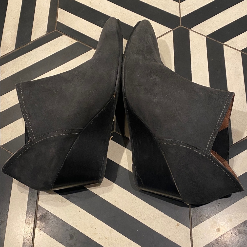 Eric Michael Grey Suede Wedges